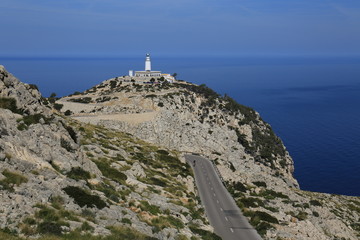 Fototapeta na wymiar Lighthouse facing the sea in Cap Formentor in Mallorca