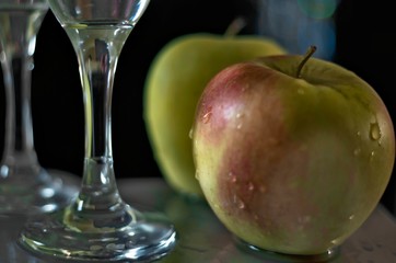 apple and glass of white wine