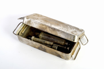 Retro devices injections , syringes , needles, sterelizator