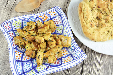 morceaux de poulet grillés
