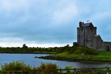 Fototapeta na wymiar castle in ireland on a lake