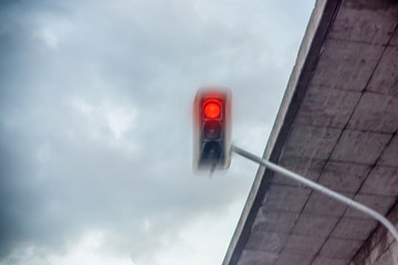 Rote Ampel wird überfahren