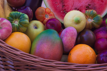 Cesta de fruta y verdura. Detalle