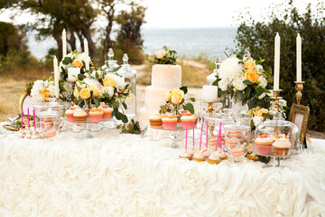 wedding candy bar cake