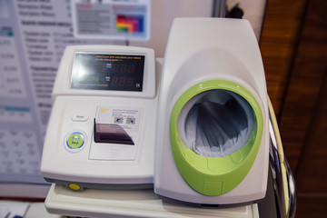 Modern digital blood pressure measurer for self-measurement
