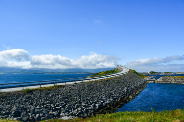 Obraz premium The Atlantic Ocean Road