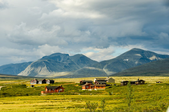 Mysus&aelig;ter otta countryside at Norway