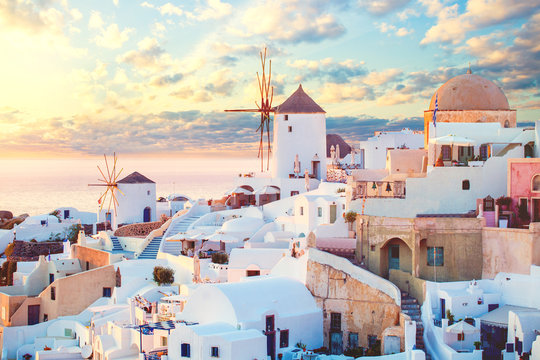 Santorini Island, Greece. Romantic Dawn On Santorini, The Morning Light