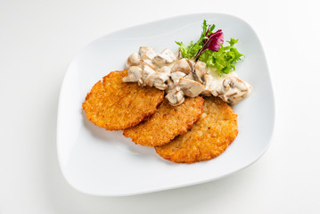 potato pancakes with mushrooms