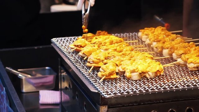 Scallop urchin skewer grill bbq at Tsukiji market