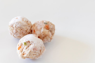 冷凍した肉団子