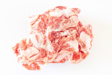 切って冷凍した牛肉