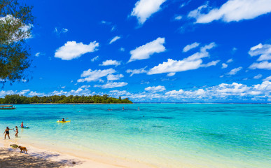 Naklejka na ściany i meble View of the sandy beach, Cook Islands, South Pacific. Copy space for text.