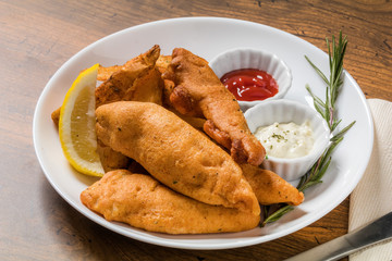 フィッシュアンドチップス typical British fish and chips