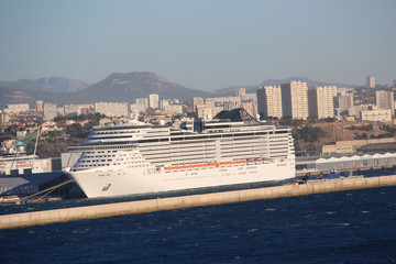 Paquebot à Marseille, France