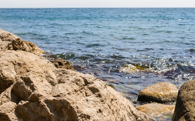 Fototapeta na wymiar Stones on the shore.