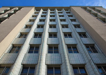 Erstes nach dem Krieg in in Ost-Berlin gebautes Hochhhaus 