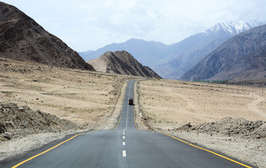 Mountain road in Ladakh, North of India