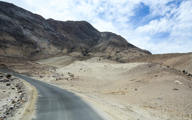 Fototapeta na wymiar Mountain road in Ladakh, North of India