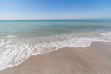 Florida beach looking into the Gulf of Mexico during a clear day