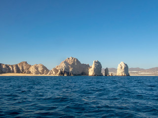 Fototapeta na wymiar Divorce Beach at the end of the Baja California peninsula at Cabo San Lucas, Mexico
