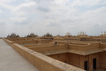 Fototapeta na wymiar on the palace roof
