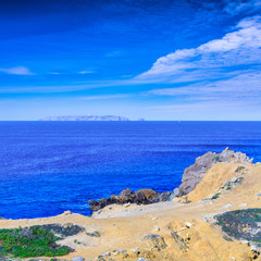 Fototapeta na wymiar Wonderful romantic afternoon panoramic seascape. Coastline cliffs of the Atlantic ocean in Peniche. West coast of Portugal at sunny weather.