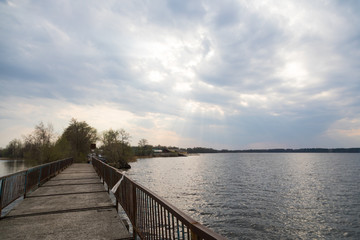 Fototapeta premium pier on the lake
