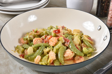 Healthy shrimp stir fry