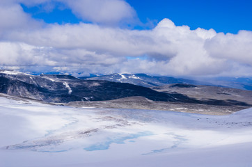 Fototapeta na wymiar Glacier in the mountain Glittertind