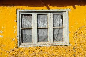 Old windows at Chilean countryside