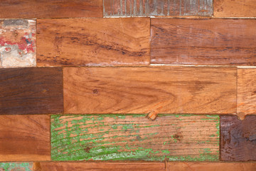 Tavole di legno colorate