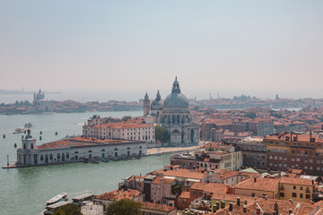Obraz premium Panoramic view of Venice city and Basilica di Santa Maria della Salute