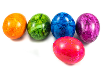 Ostern bemalte Eier freigestellt