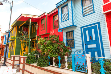 Fototapeta na wymiar Colorful Old House in Istanbul