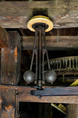 Mechanism of the old grain mill