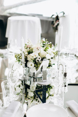 Wedding table decoration flowers