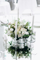 Wedding table decoration flowers