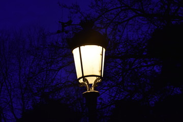 Luz en la noche