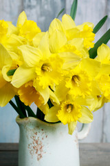 Huge bouquet of yellow daffodils