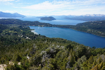 Fototapeta na wymiar Bariloche - Lake Road - Argentina