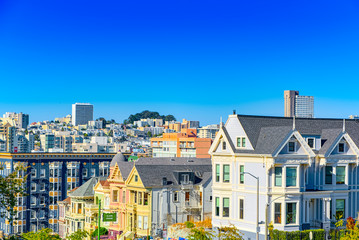 Panoramic view of the San Francisco Painted ladies (Victorian Houses).