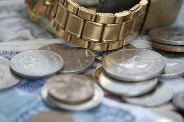 Currency / Wealth / Investment