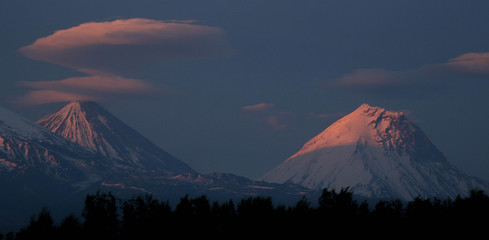 Kluchevskay Sopka and Kamen