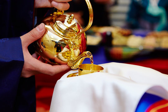 Traditional Korean wedding ritual