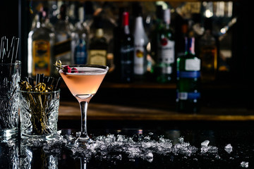 cocktail Clover Club cocktail at the nightclub bar - obrazy, fototapety, plakaty