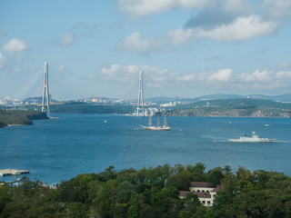 ship in port 