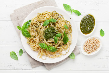 Spaghetti pasta with pesto sauce