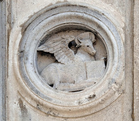 Symbol of Saint Luke the Evangelist the marble pulpit by Jacopo e Paolo da Ferrara, dated 1501,...