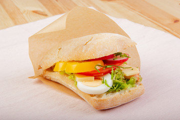 Ciabatta - kanapka z warzywami 